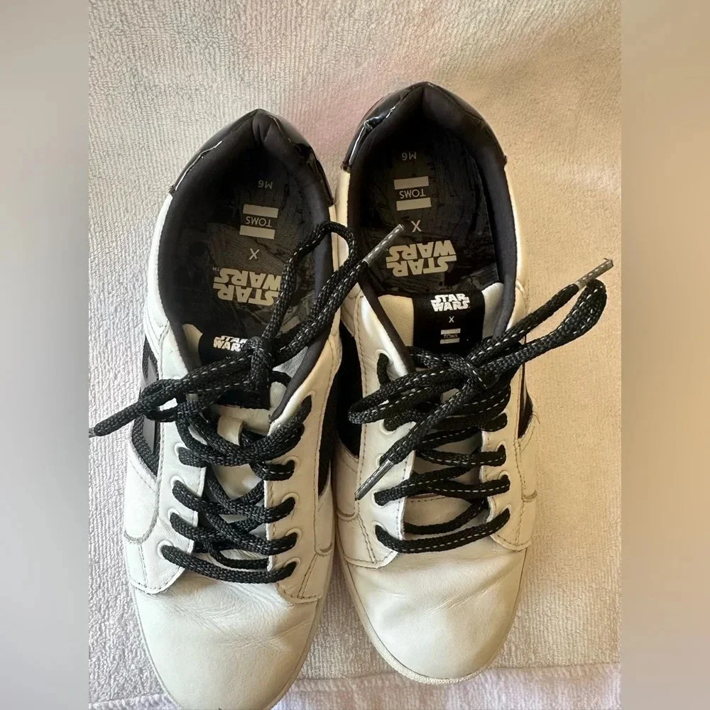 Toms Leandro Star Wars Stormtrooper Mens White Lifestyle Sneakers Shoes - Picture 5 of 11